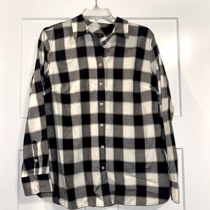 Talbots black & white buffalo plaid 100% cotton button down shirt Medium NWT